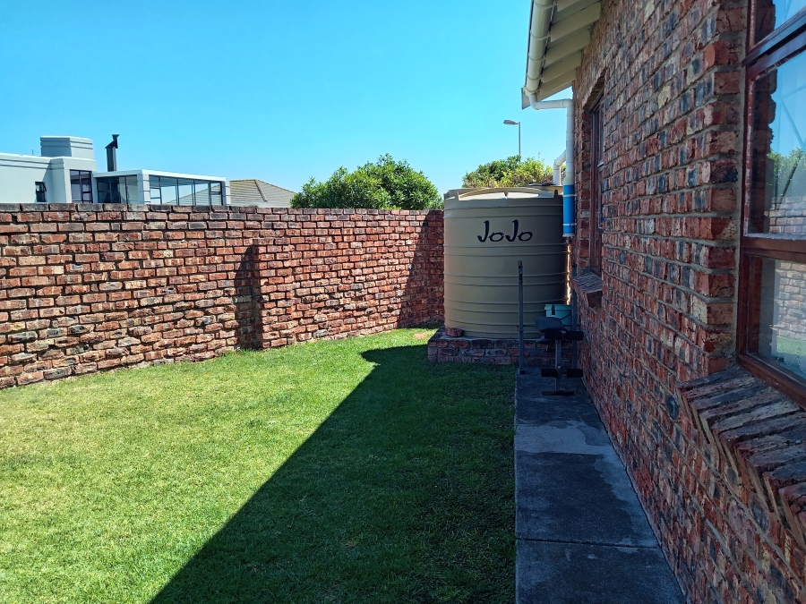 3 Bedroom Property for Sale in Strelitzia Park Eastern Cape